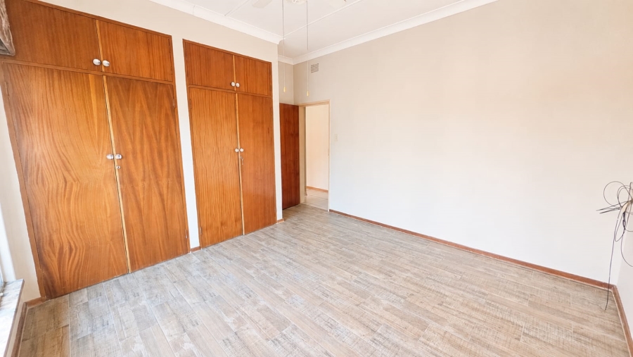 To Let 2 Bedroom Property for Rent in Adamayview North West